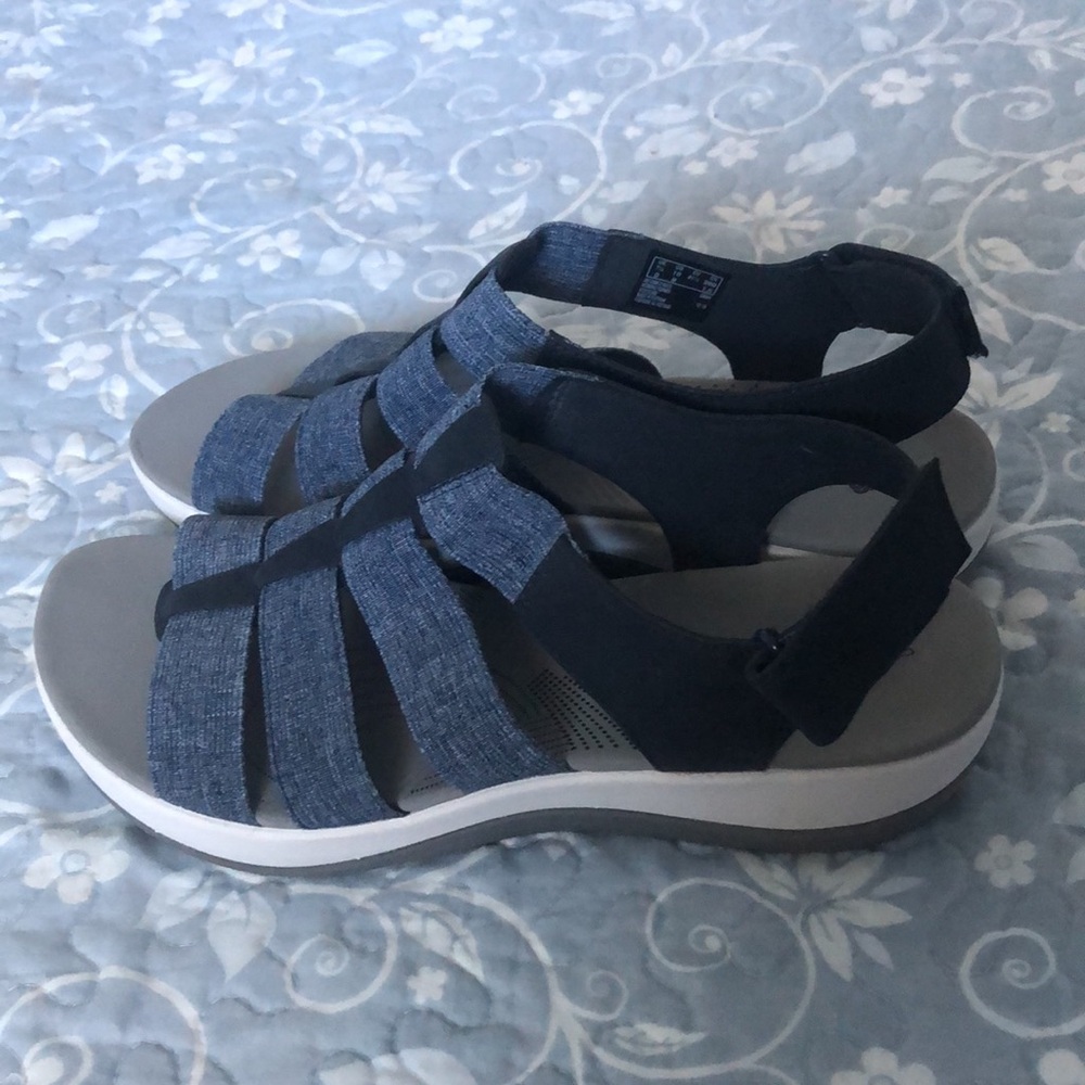 Clarks
Women's Blue Cloudsteppers S Arla Shaylie Platform Sandal Shoes - Picture 3 of 7
